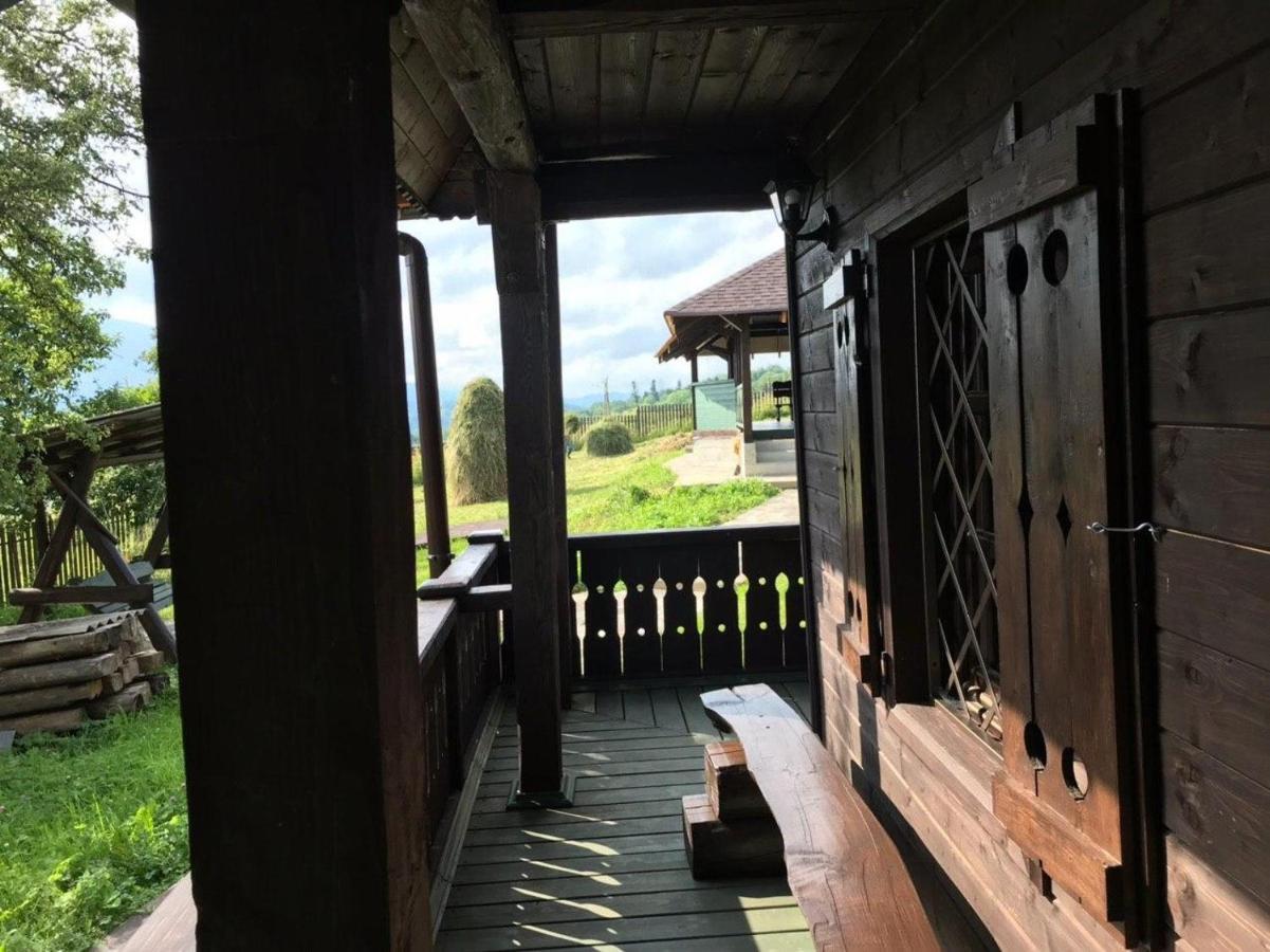 Садиба Остра Shcherbovets Extérieur photo