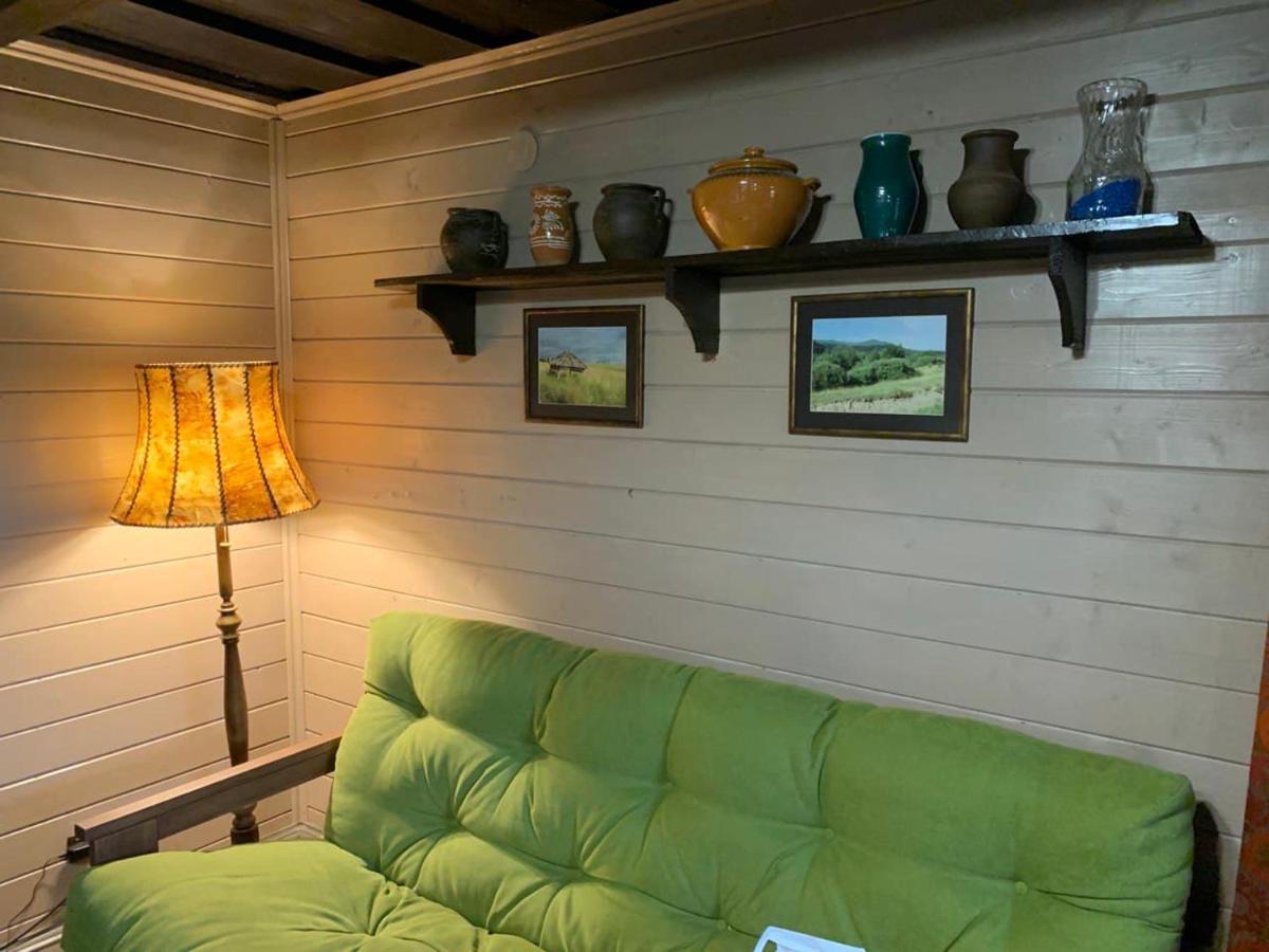 Садиба Остра Shcherbovets Extérieur photo